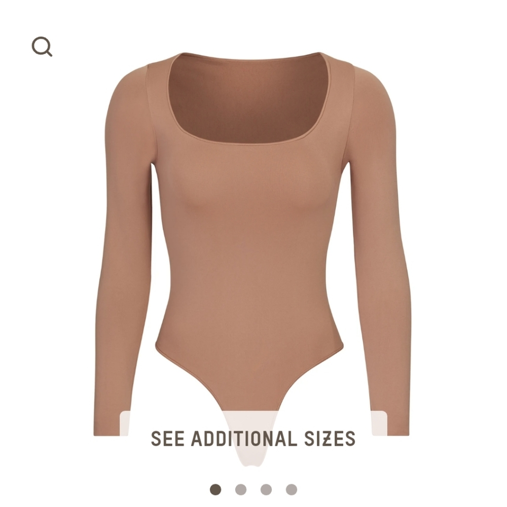 Skims essential long sleeve scoop neck bodysuit